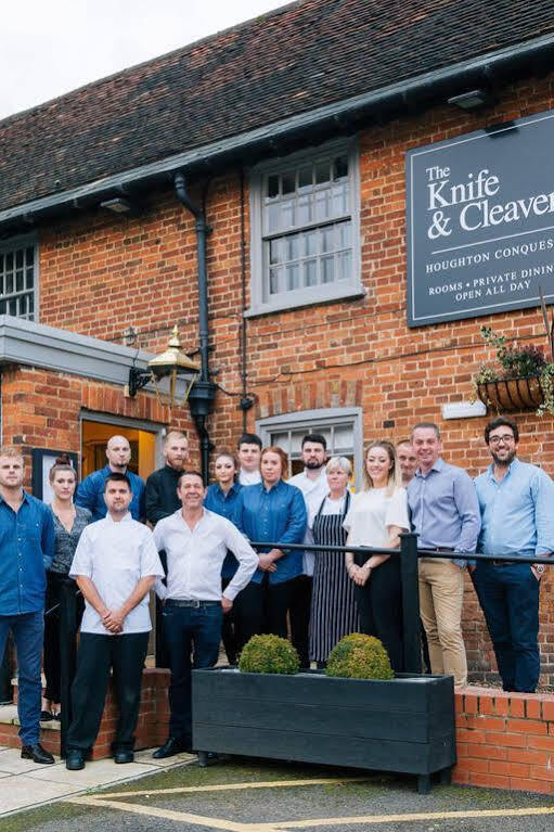 The Knife & Cleaver Houghton Conquest ภายนอก รูปภาพ
